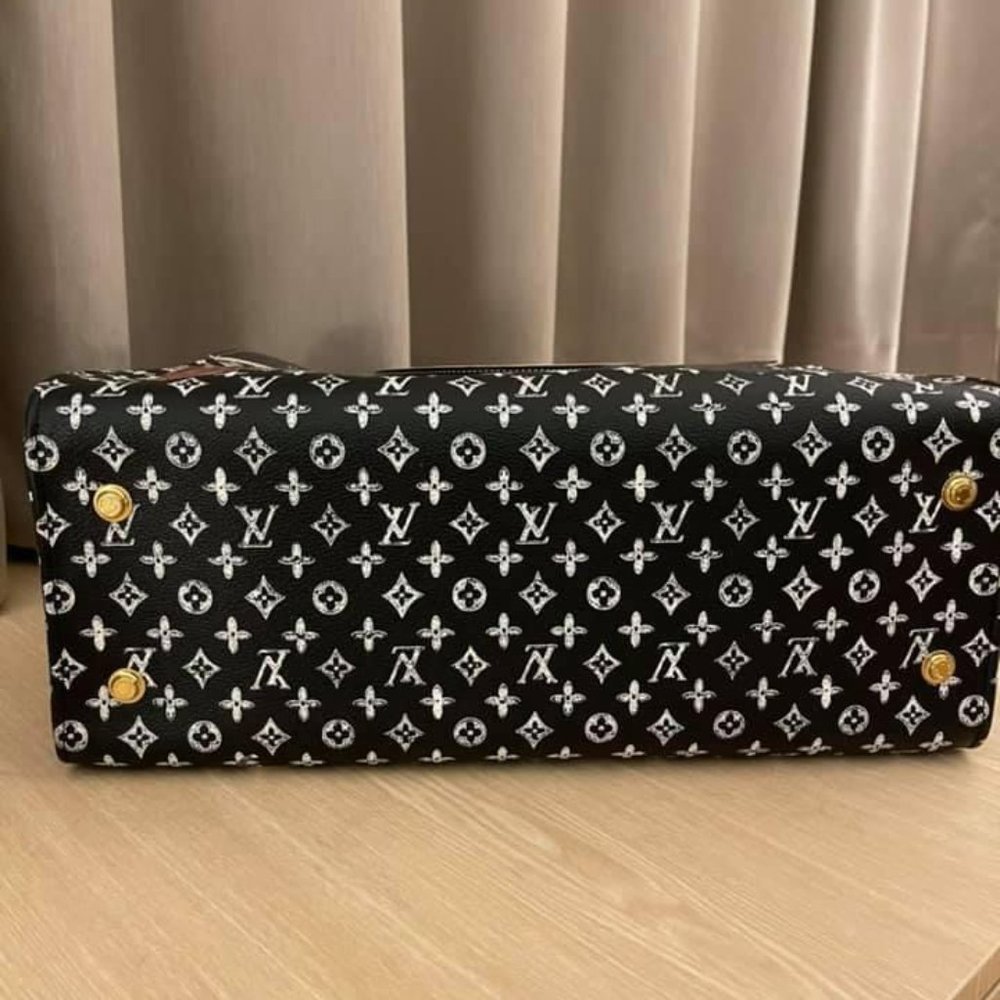 ❌SOLD❌ Louis Vuitton Catogram City Steamer XXL bag - Picture 7 of 16